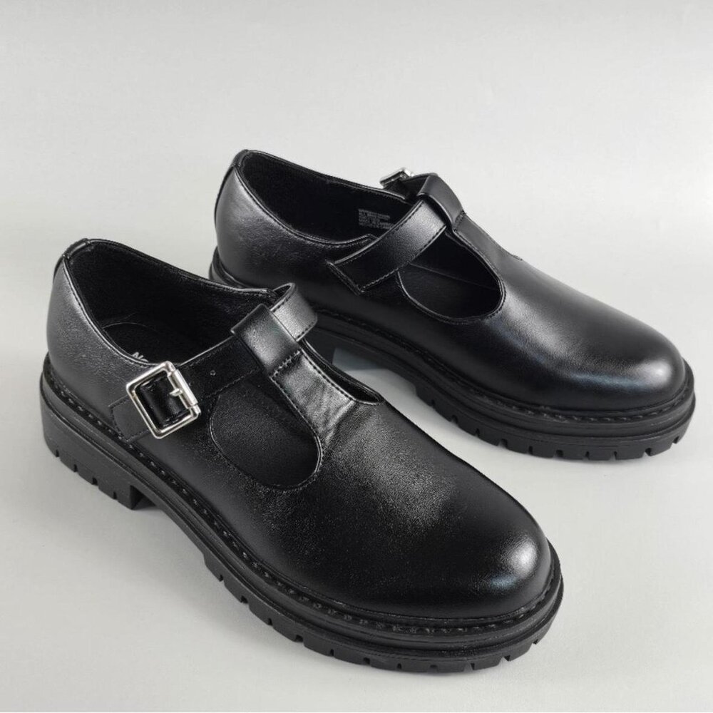 Mary Janes Black (Leather) No Boundaries